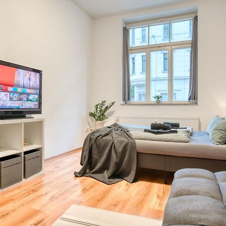 Homy I Altbaucharme Netflix Und Wlan Appartement Leipzig Buitenkant foto